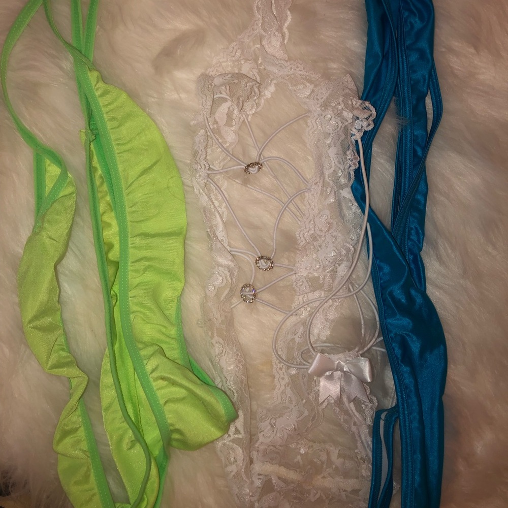 Lingerie slingshots